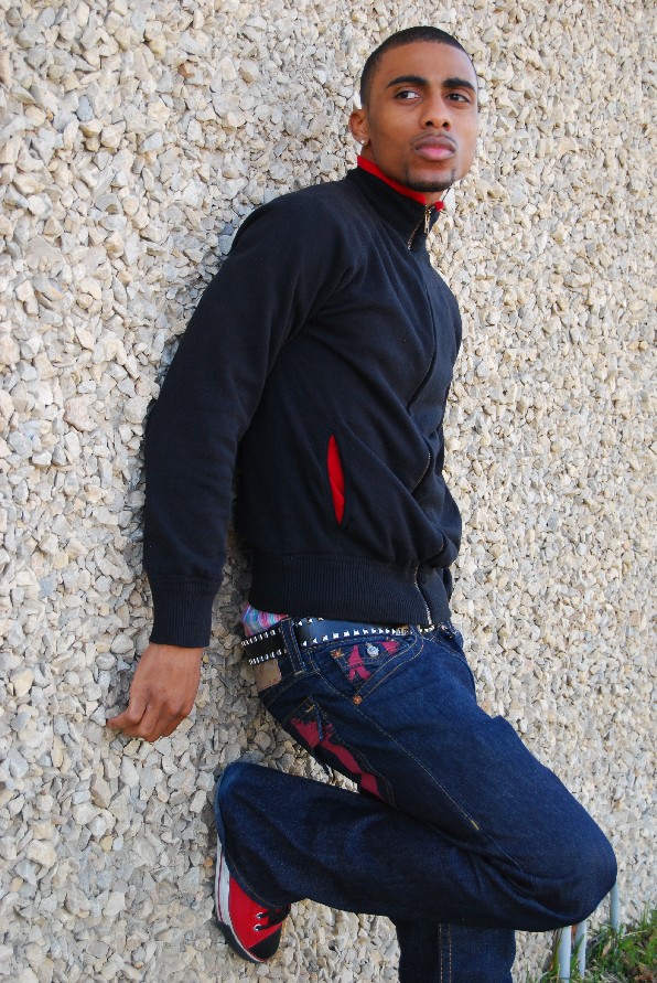 Male model photo shoot of Kharl-Ray