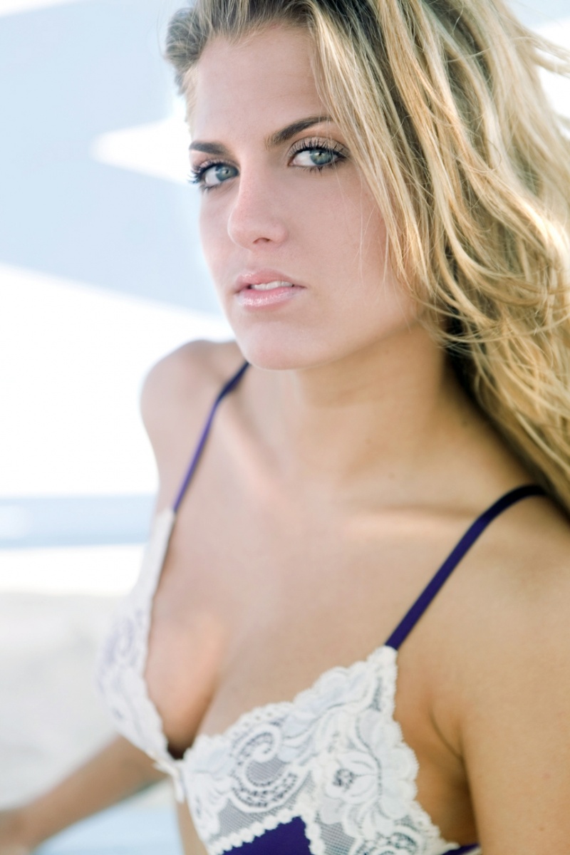Female model photo shoot of Alexandra218 by d - f a s h i o n