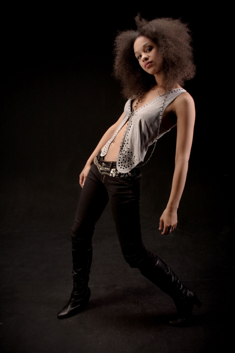 Female model photo shoot of Arrindell1