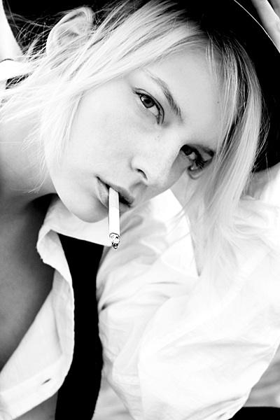 Female model photo shoot of AnnemarieP