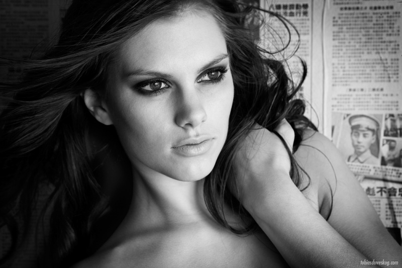 Female model photo shoot of AgnetaFalk