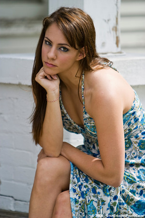 Female model photo shoot of Laura Lichtenberger