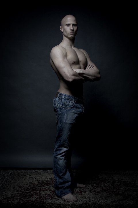 Male model photo shoot of Matt Perfetuo