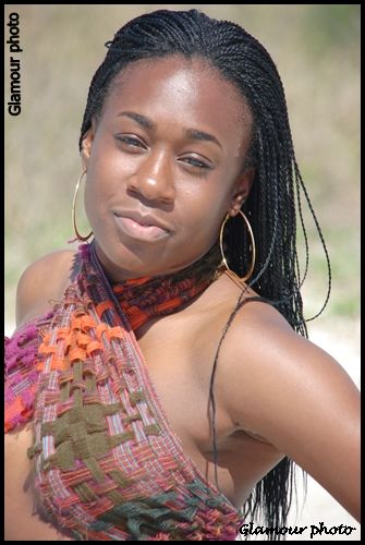 Female model photo shoot of Charco Beauty