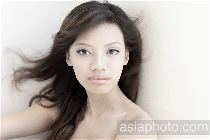 Female model photo shoot of xoxolovesxoxo by AsiaPhoto in Riverwalk