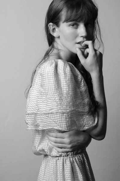 Female model photo shoot of Nettie R Harris by Natasha Komoda in Bloomington, Indiana