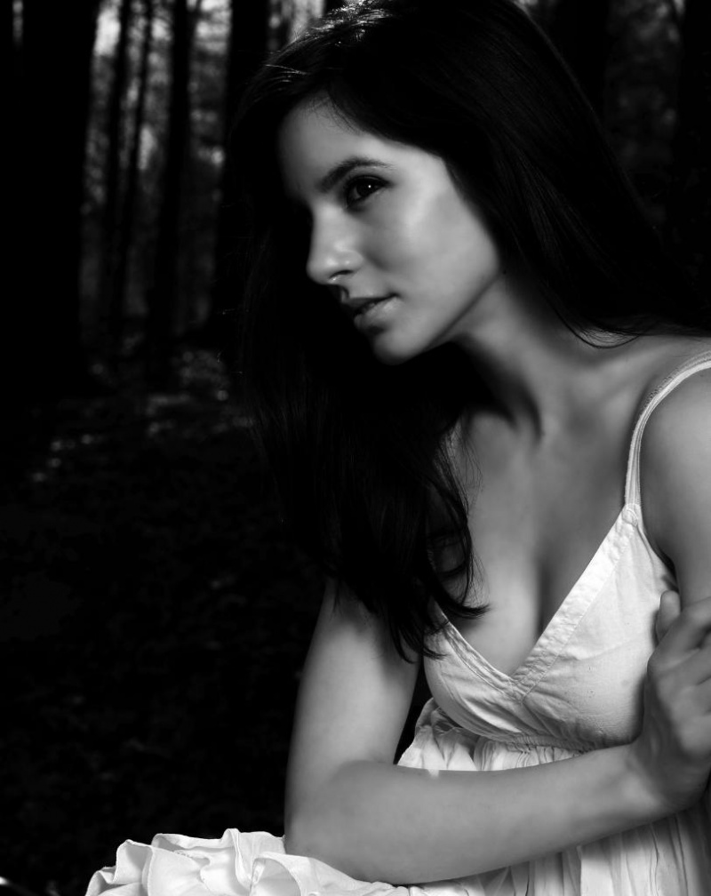 Female model photo shoot of Alexandra Matteo