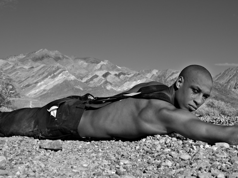 Male model photo shoot of Leo Santos in Carrara, Nv