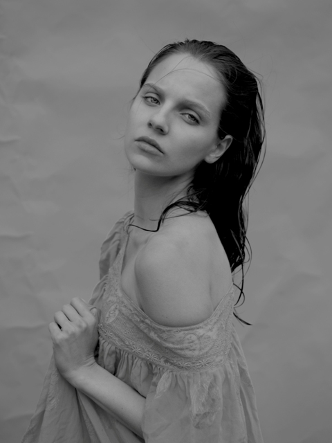 Female model photo shoot of Cathia27