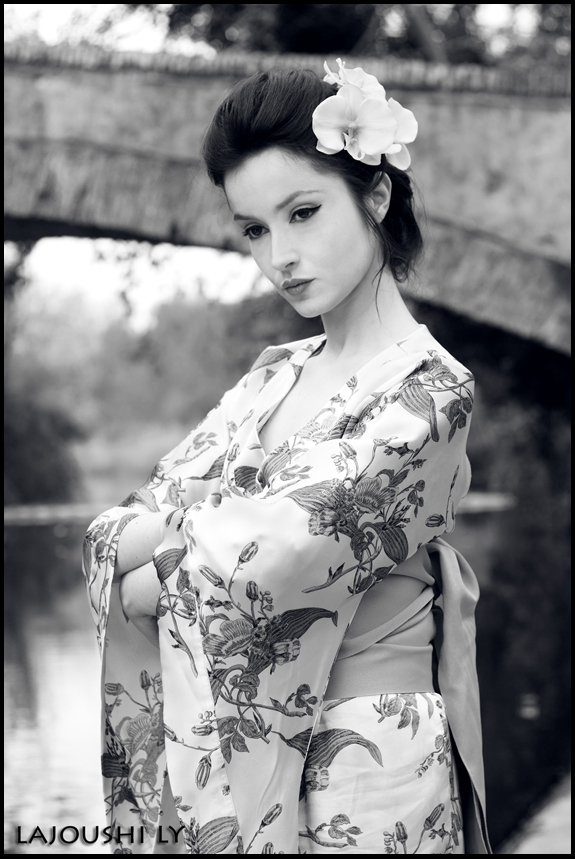 Female model photo shoot of Lajoushi Ly