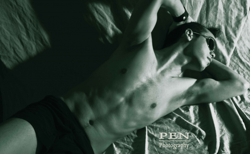 Male model photo shoot of Pen Photography