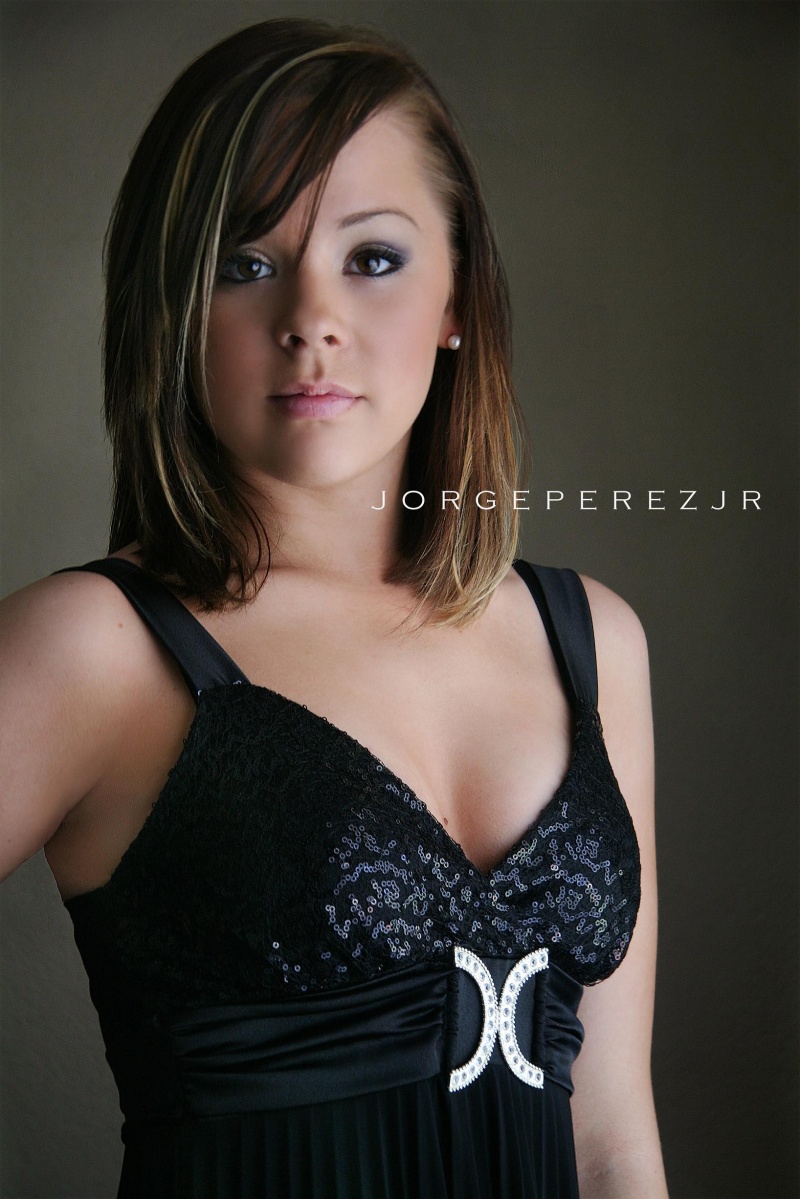 Female model photo shoot of leileighh by Jorge Perez Jr
