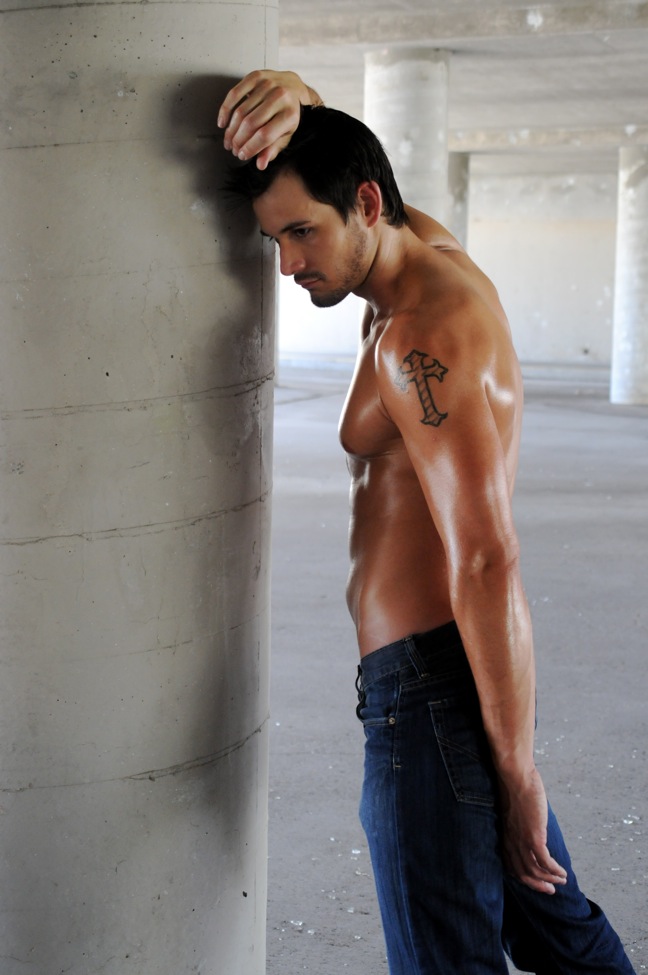Male model photo shoot of Josh Grimm