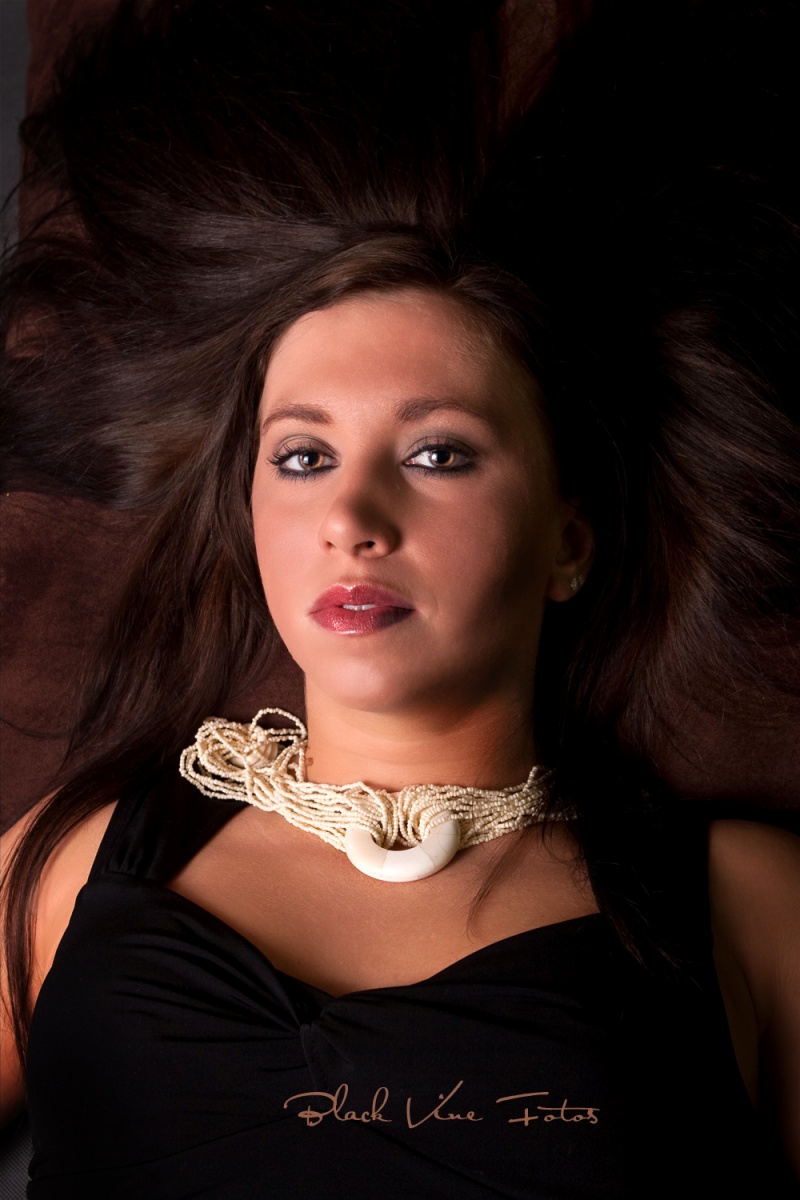 Female model photo shoot of Nikki Sunshyne by Black Vine Fotos in Morton, IL