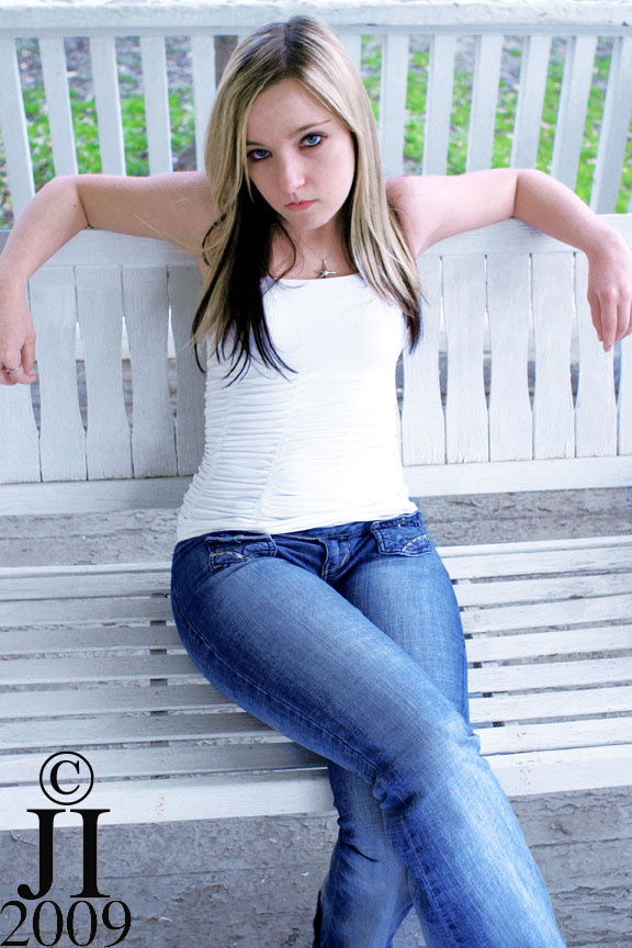 Female model photo shoot of Laura-Elaine by Jensen Imagery in Iowa City