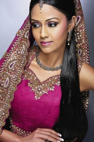 Female model photo shoot of farzana M
