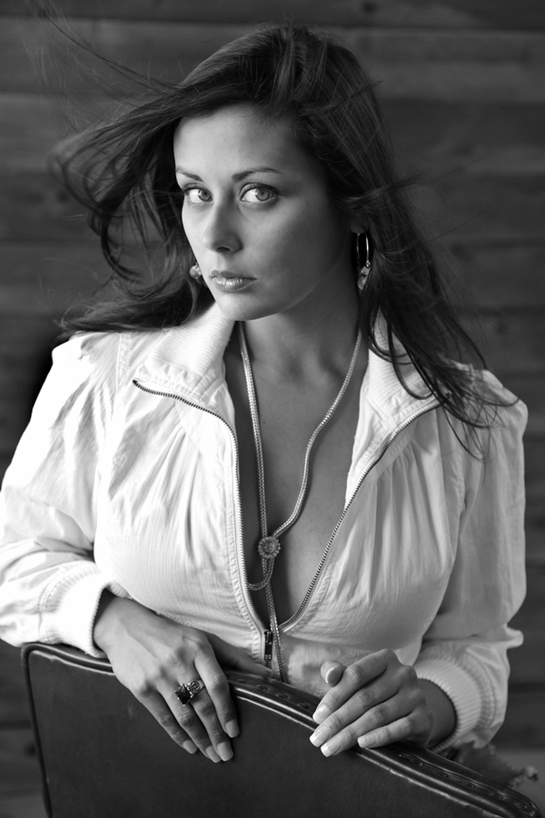 Female model photo shoot of Lindsay Willtrout Vila