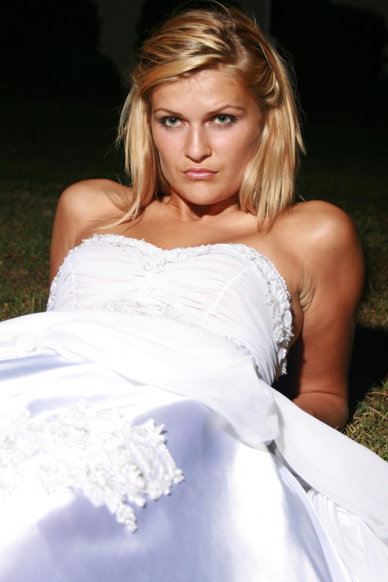 Female model photo shoot of Natasha Corbin