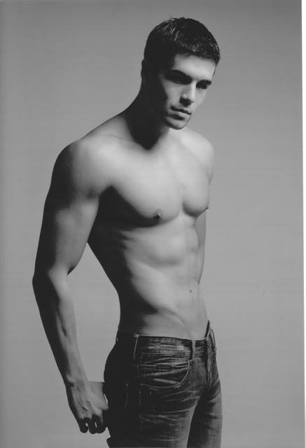 Male model photo shoot of Srdjan Prodanovic
