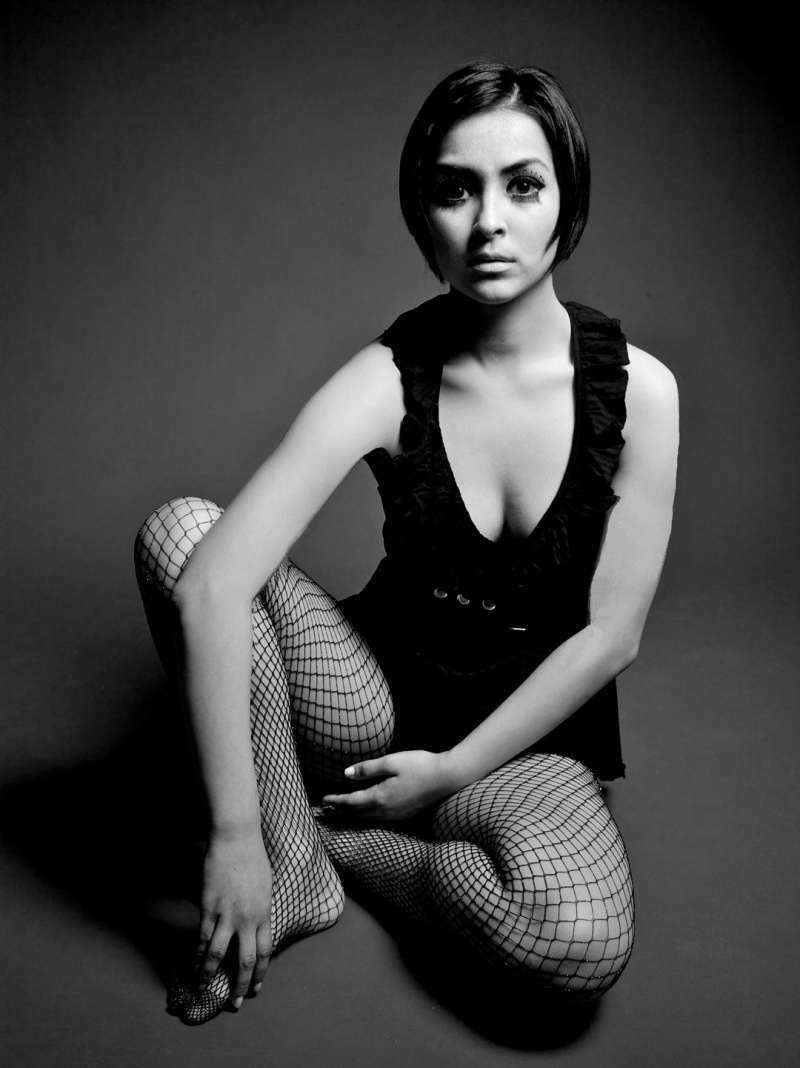 Female model photo shoot of Malinda Noronha, wardrobe styled by Bette Midler
