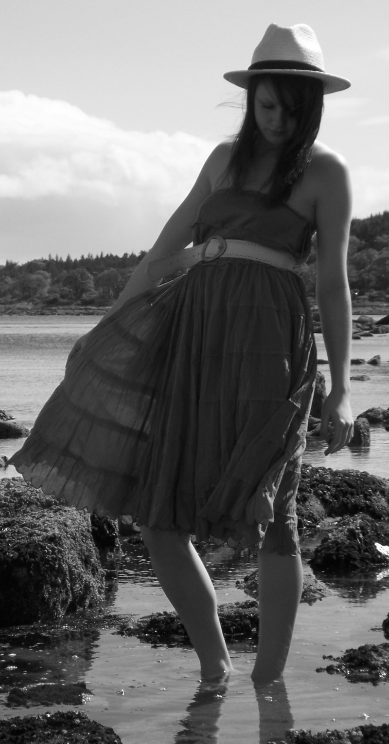 Female model photo shoot of Skinny Latte in Island Of Bute