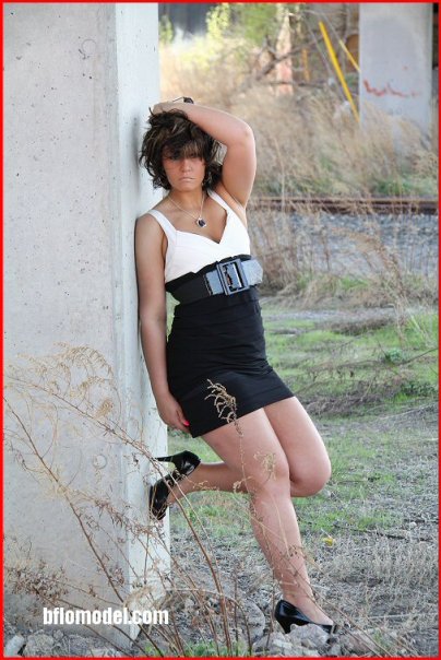 Female model photo shoot of Amanda_Casey by DaveMiller Photographer