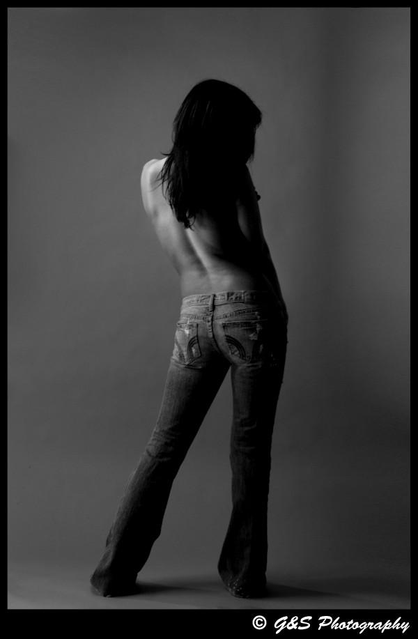 Female model photo shoot of Lauren Kathryun