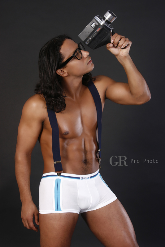 Male model photo shoot of GR ProPhoto and Wanderson Dos Santos in Miami, FL. Estados Unidos.