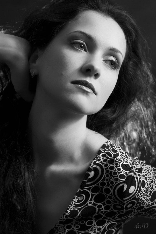 Female model photo shoot of Anna Rusakova