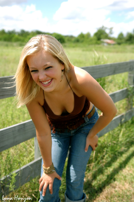 Female model photo shoot of Steph-Fancy in Tomball, TX
