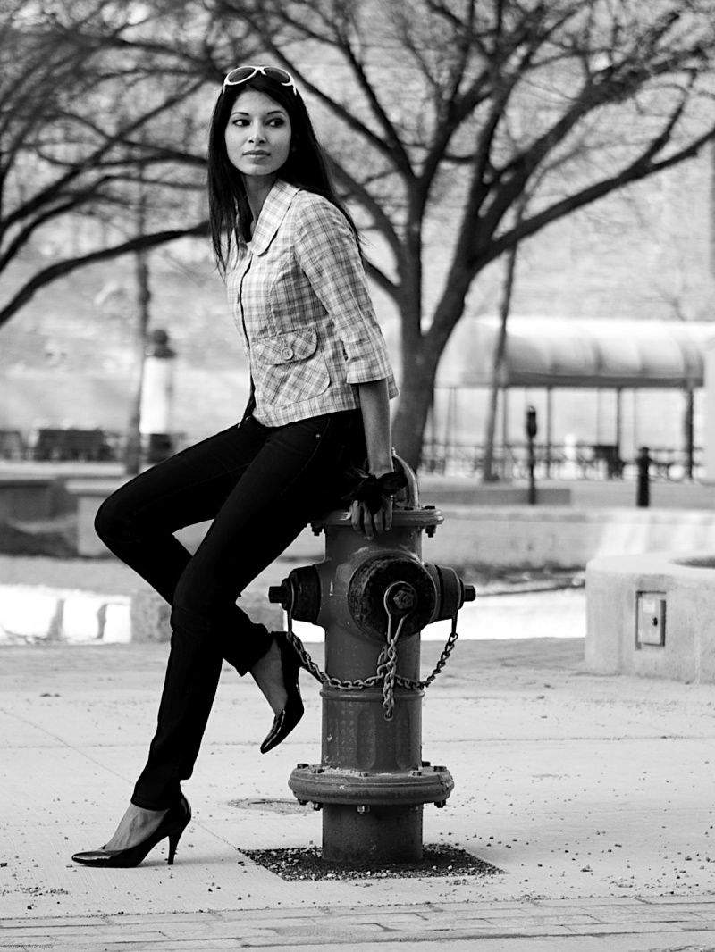 Female model photo shoot of Tharika by Paolo Porquez