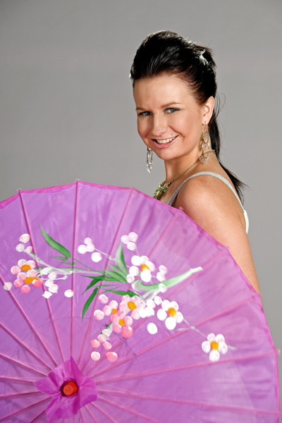 Female model photo shoot of Rozi Clarey by Damian Smith in Brisbane