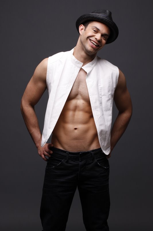 Male model photo shoot of Daniel Andrade Brasil