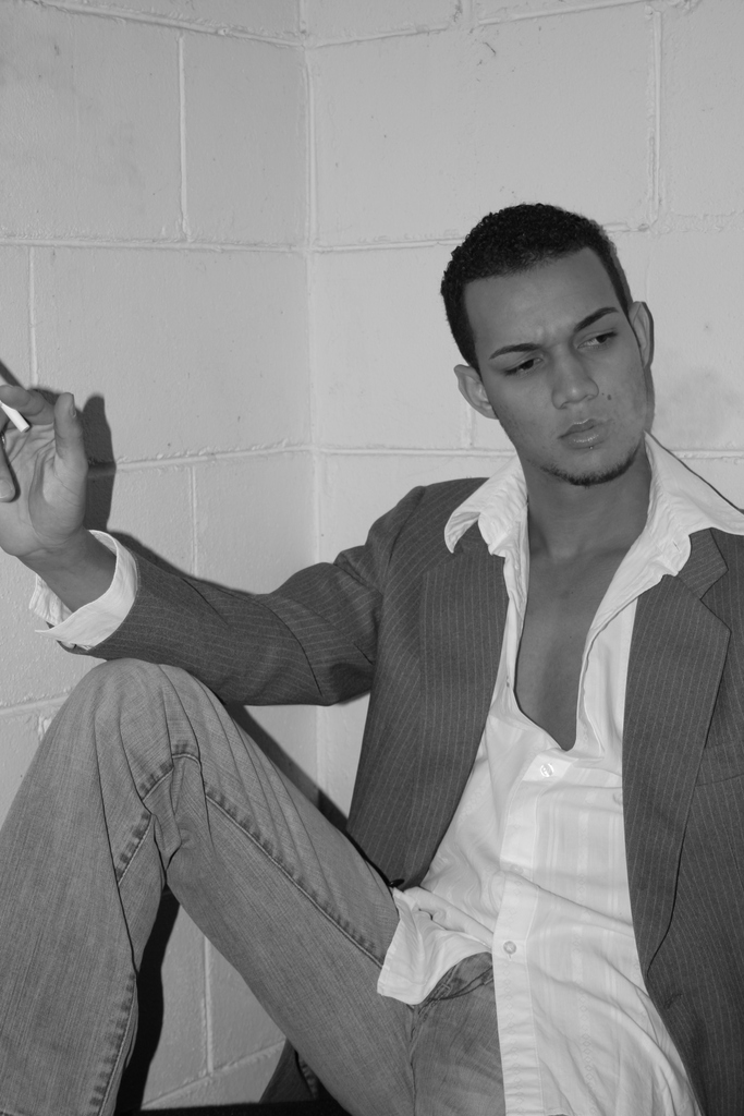 Male model photo shoot of Will Medina