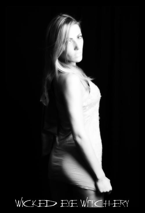 Female model photo shoot of Melissa Ann Waddell