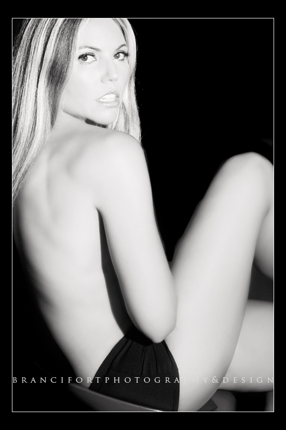 Female model photo shoot of Amanda K Make Up by brancifortography