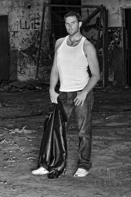 Male model photo shoot of Michael Eazy E