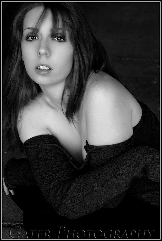 Female model photo shoot of Lindsey Culler