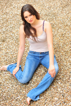 Female model photo shoot of Lauren Breck