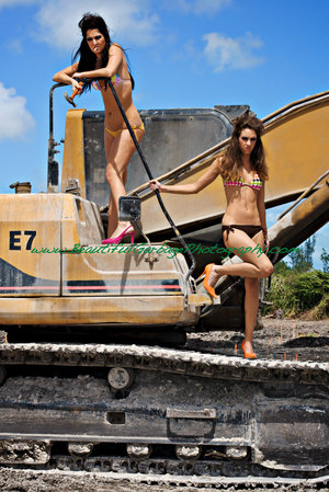 Female model photo shoot of Beautiful Garbage Photo and Caroll Malloy
