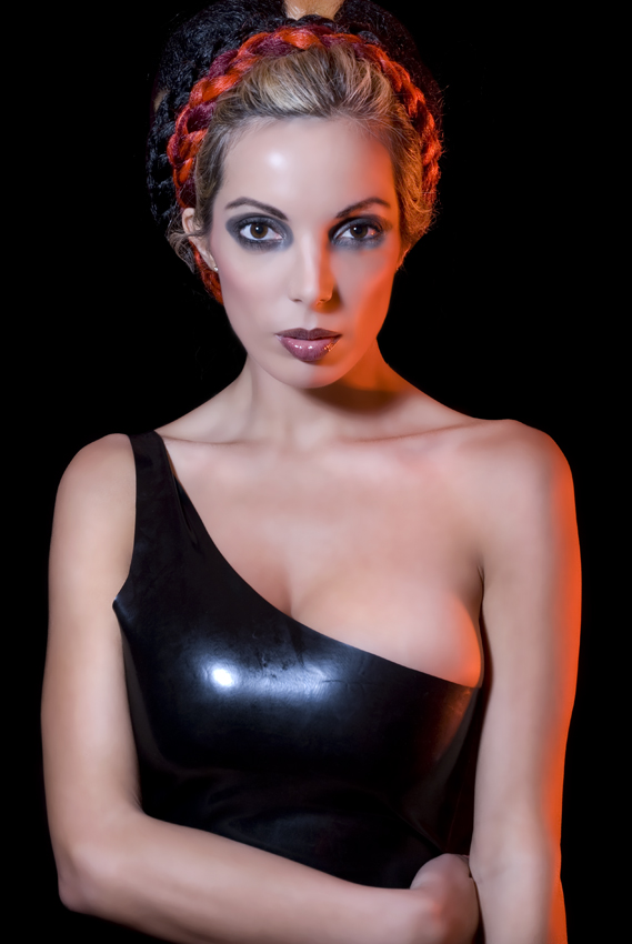 Female model photo shoot of Ricardah allen by Nadia King