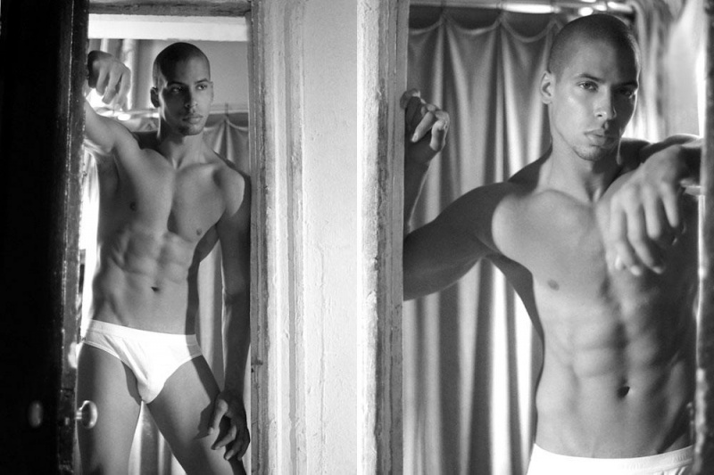 Male model photo shoot of Maurice Townsell