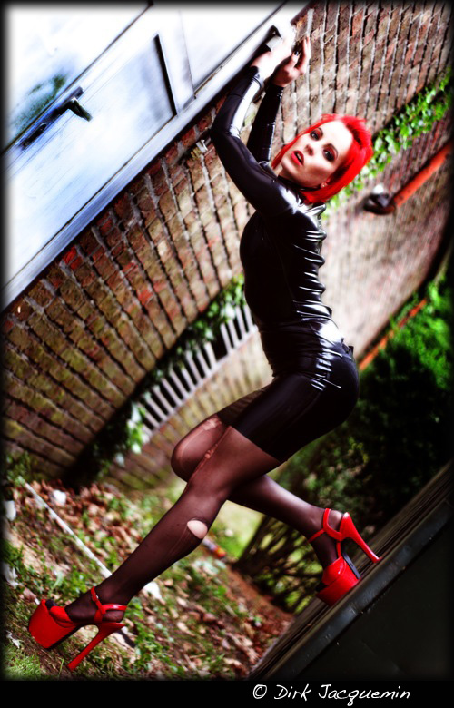 Female model photo shoot of Roxy Rotten in Hasselt/Belgium