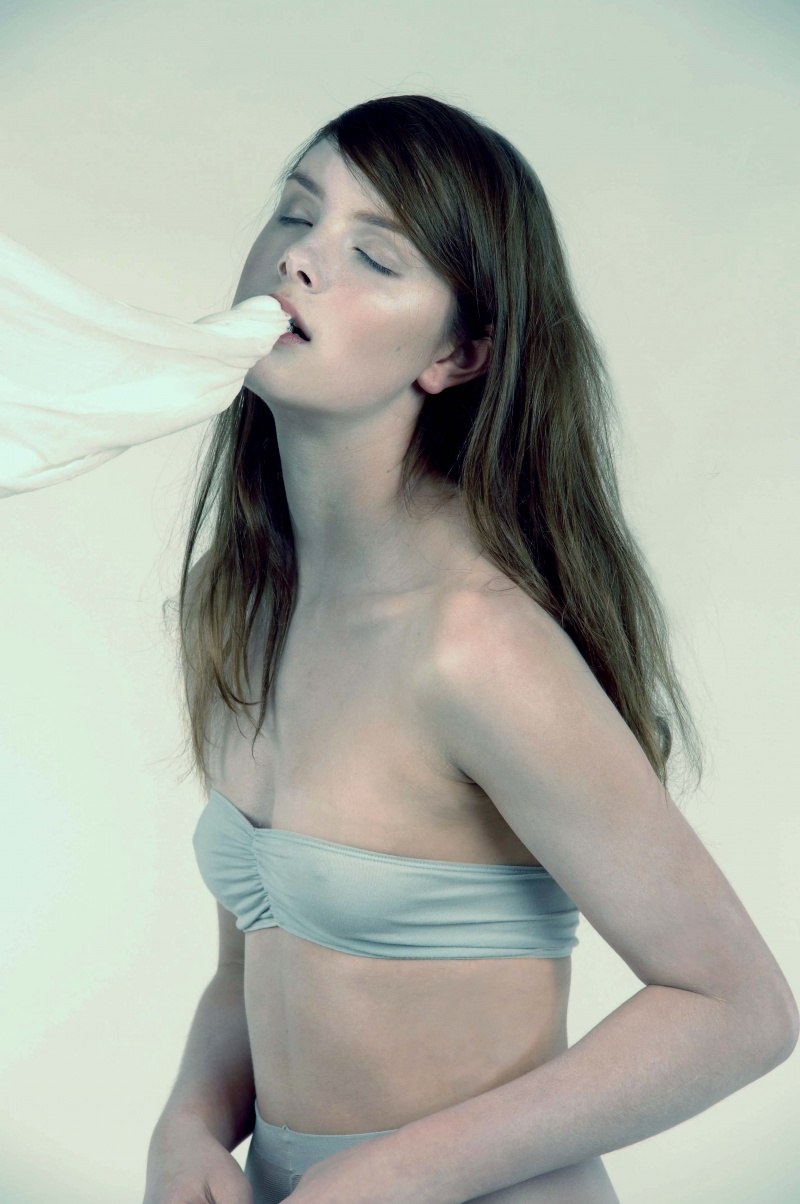 Female model photo shoot of Nina Fay Robinson in London College of fashion