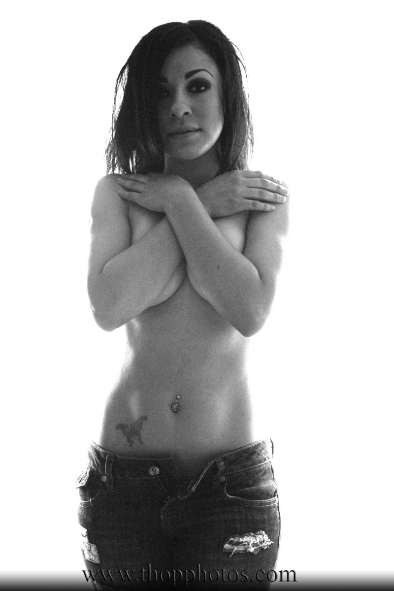 Female model photo shoot of Angelica J Rodriguez
