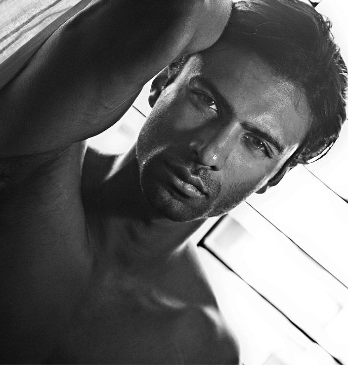 Male model photo shoot of Tony Luke  in mumbai