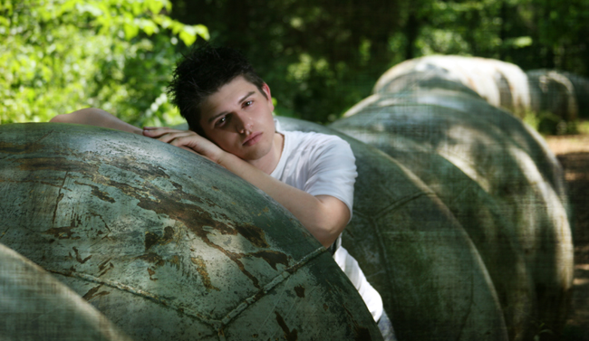 Male model photo shoot of BRET K in lumier park 