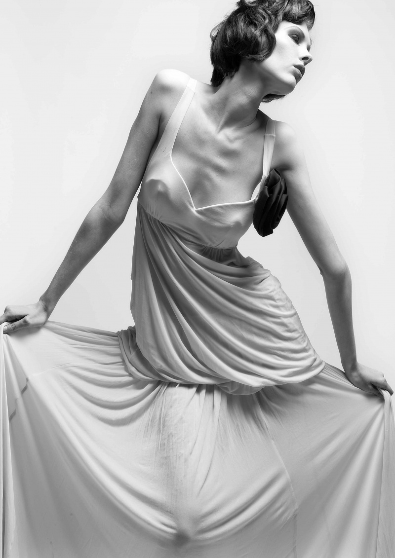 Female model photo shoot of Victoria S Williams