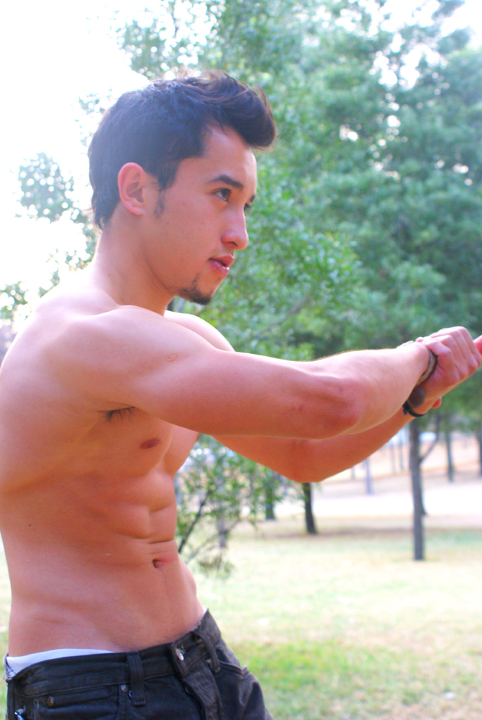 Male model photo shoot of Carlos Yee in parque naucalli