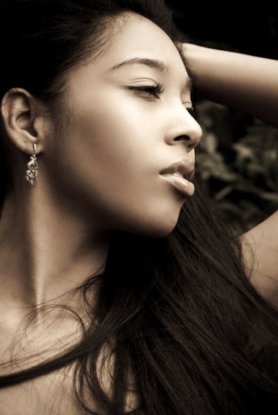 Female model photo shoot of Ivania_Nicole